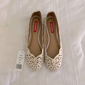 Casual Flats NWT